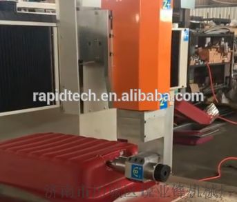 濟(jì)南銳業(yè)鋒機(jī)械廠 工廠直銷高精密五軸加工中心與箱包雕刻機(jī)，專業(yè)零部件銷售